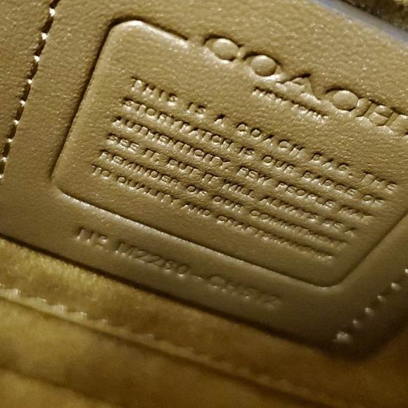 Due to Missing item- Coach CH512 Nora Kisslock Crossbody Signature Canvas - Picture 11 of 16